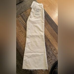 FRAME withe pants. New with tags